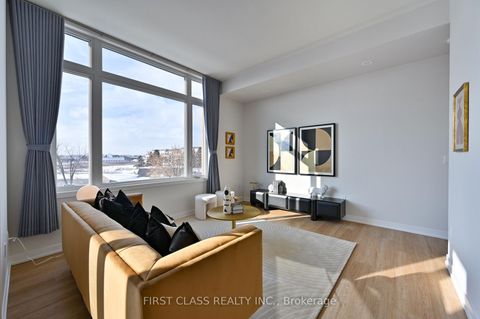 Photo 4 at 223 - 8 Steckley House Lane, Rural Richmond Hill, Richmond Hill