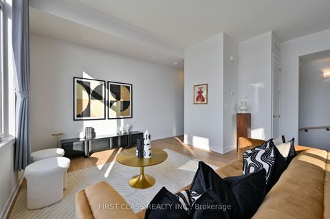 Photo 6 at 223 - 8 Steckley House Lane, Rural Richmond Hill, Richmond Hill