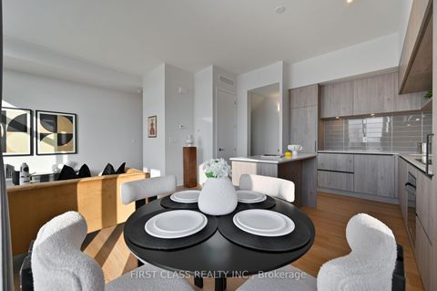 Photo 16 at 223 - 8 Steckley House Lane, Rural Richmond Hill, Richmond Hill