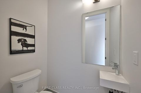 Photo 19 at 223 - 8 Steckley House Lane, Rural Richmond Hill, Richmond Hill