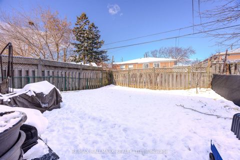 Photo 22 at 60 Newlands Avenue, Birchmount, Toronto