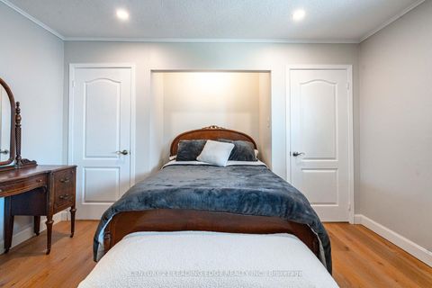 Photo 22 at 9 - 9 Davy Point Circle, Historic Lakeshore Communities, Georgina