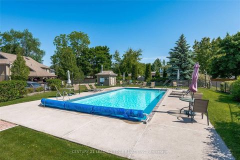 Photo 39 at 9 - 9 Davy Point Circle, Historic Lakeshore Communities, Georgina