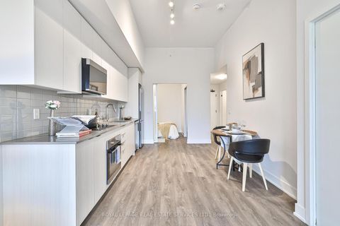 Photo 16 at 414 - 2489 Taunton Road, RO River Oaks, Oakville