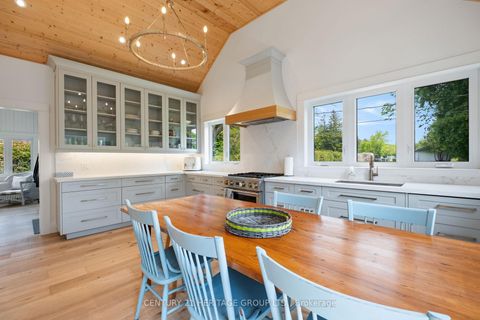 Photo 14 at 911 Lake Drive N, Historic Lakeshore Communities, Georgina