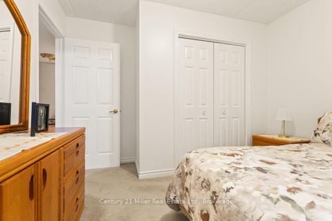 Photo 14 at 111 - 1450 Bishops Gate, GA Glen Abbey, Oakville