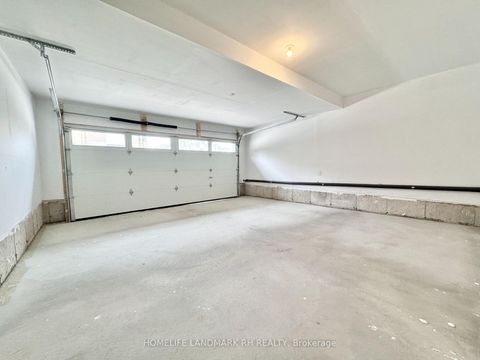 Photo 20 at 10 RUSSEL WICE Avenue, Rural Richmond Hill, Richmond Hill