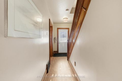 Photo 12 at 24 Mahoney Avenue, Mount Dennis, Toronto
