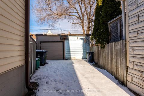 Photo 26 at 24 Mahoney Avenue, Mount Dennis, Toronto