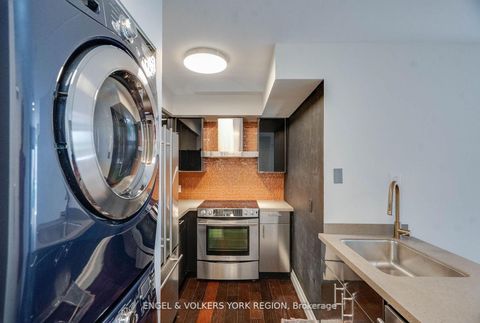 Photo 10 at 203 - 1174 Yonge Street, Annex, Toronto