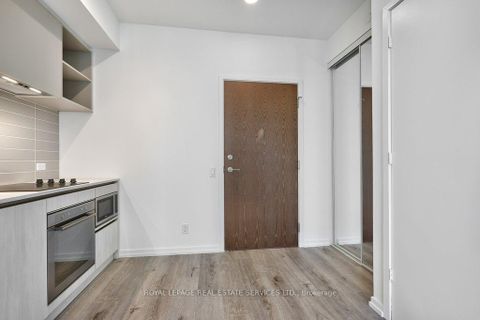 Photo 6 at 1110 - 7890 Jane Street, Vaughan Corporate Centre, Vaughan