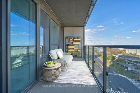 Photo 11 at 1110 - 7890 Jane Street, Vaughan Corporate Centre, Vaughan