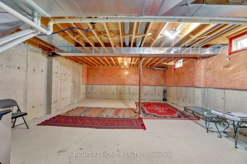 Photo 24 at 62 Martini Drive N, Rouge Woods, Richmond Hill