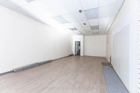 Photo 6 at 654 Bloor Street W, Annex, Toronto