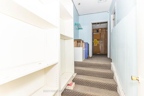 Photo 9 at 654 Bloor Street W, Annex, Toronto