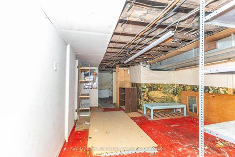 Photo 23 at 654 Bloor Street W, Annex, Toronto