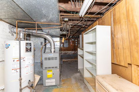 Photo 24 at 654 Bloor Street W, Annex, Toronto