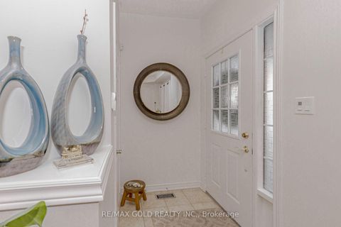 Photo 6 at 246 Littlewood Drive, RO River Oaks, Oakville