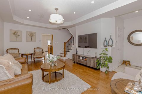 Photo 8 at 246 Littlewood Drive, RO River Oaks, Oakville