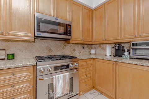 Photo 16 at 246 Littlewood Drive, RO River Oaks, Oakville