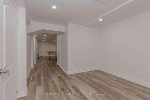 Photo 41 at 246 Littlewood Drive, RO River Oaks, Oakville