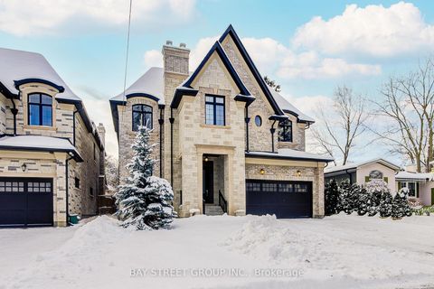 Photo 1 at 75 Douglas Road, Oak Ridges Lake Wilcox, Richmond Hill