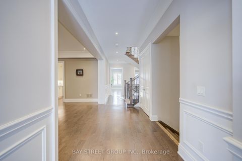 Photo 5 at 75 Douglas Road, Oak Ridges Lake Wilcox, Richmond Hill