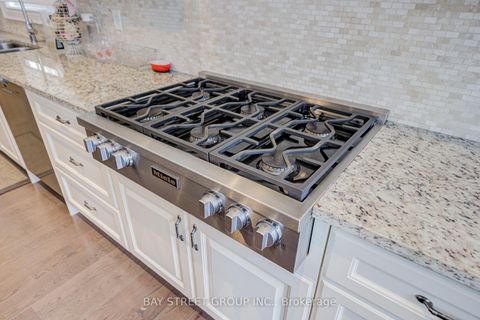 Photo 13 at 75 Douglas Road, Oak Ridges Lake Wilcox, Richmond Hill