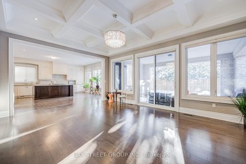 Photo 16 at 75 Douglas Road, Oak Ridges Lake Wilcox, Richmond Hill