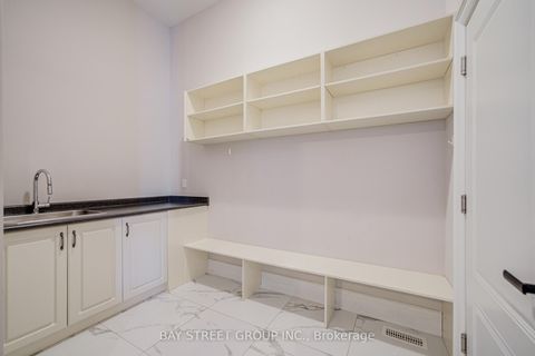 Photo 18 at 75 Douglas Road, Oak Ridges Lake Wilcox, Richmond Hill