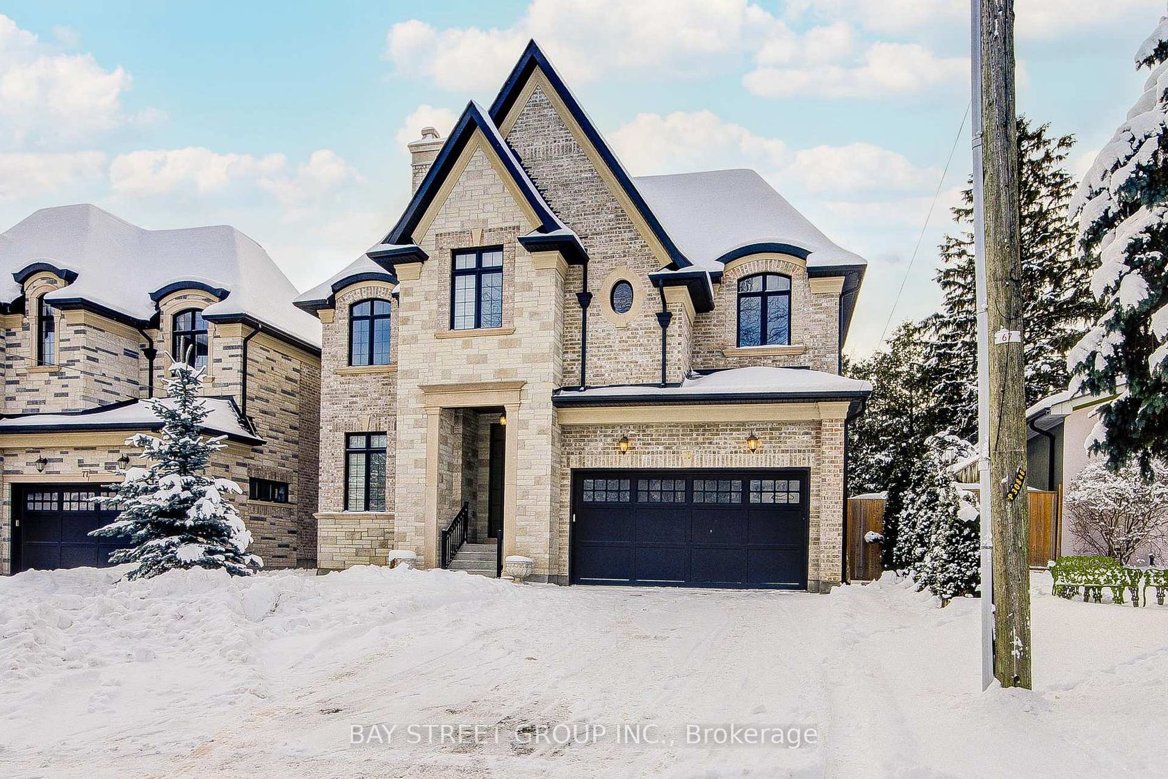 75 Douglas Road, Oak Ridges Lake Wilcox, Richmond Hill 