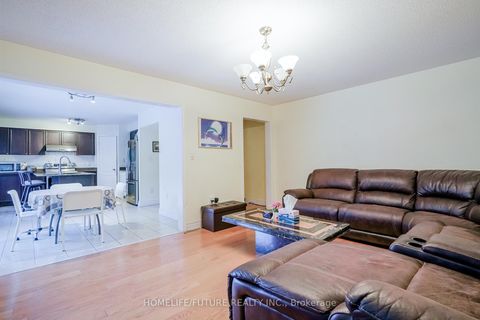 Photo 12 at 53 Skipperhill Crescent, Rouge E11, Toronto