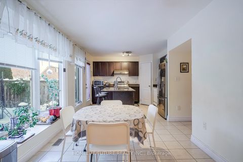 Photo 13 at 53 Skipperhill Crescent, Rouge E11, Toronto