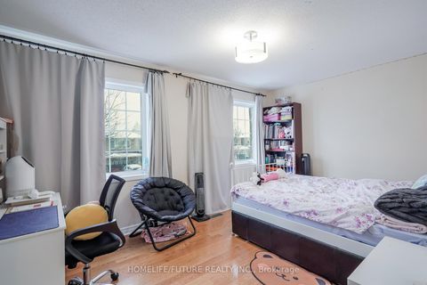 Photo 25 at 53 Skipperhill Crescent, Rouge E11, Toronto