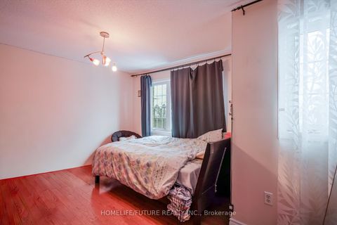 Photo 28 at 53 Skipperhill Crescent, Rouge E11, Toronto