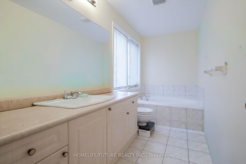 Photo 34 at 53 Skipperhill Crescent, Rouge E11, Toronto