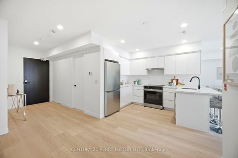 Photo 2 at 202 - 61 Orchard Park Drive, West Hill, Toronto