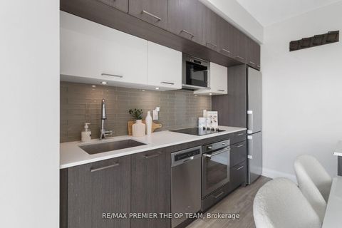 Photo 23 at 508 - 4800 Highway 7, East Woodbridge, Vaughan