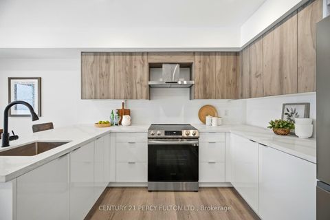 Photo 6 at 201 - 61 Orchard Park Drive, West Hill, Toronto