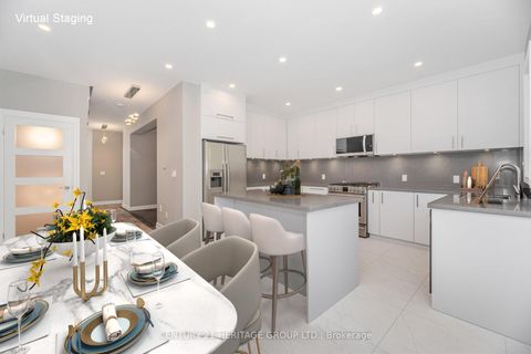 Photo 6 at 6 Vitlor Drive, Oak Ridges, Richmond Hill