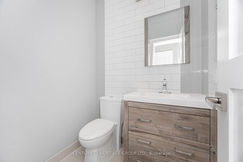 Photo 18 at 6 Vitlor Drive, Oak Ridges, Richmond Hill