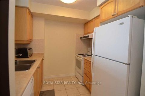 Photo 4 at 2616 - 700 Humberwood Boulevard, Clairville, Toronto