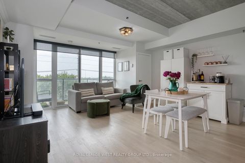 Photo 2 at 301 - 51 Lady Bank Road, Queensway, Toronto