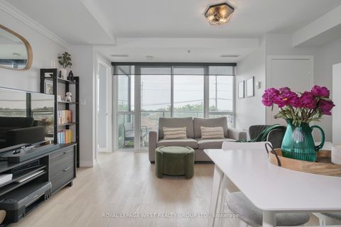 Photo 3 at 301 - 51 Lady Bank Road, Queensway, Toronto