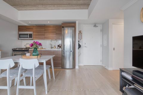 Photo 8 at 301 - 51 Lady Bank Road, Queensway, Toronto