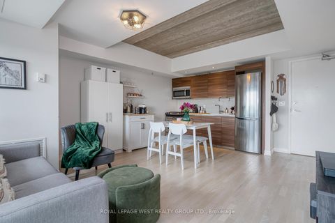 Photo 18 at 301 - 51 Lady Bank Road, Queensway, Toronto