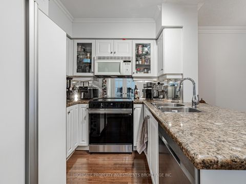 Photo 4 at 705 - 10 Delisle Avenue, St. Clair, Toronto