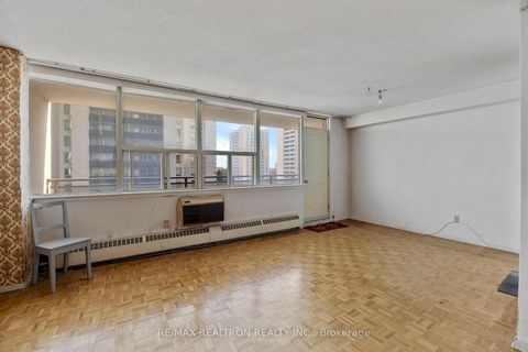 Photo 7 at 909 - 155 Marlee Avenue, Belgravia, Toronto