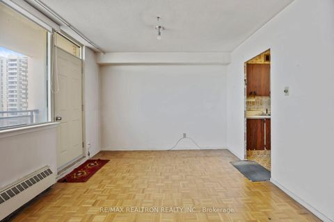 Photo 11 at 909 - 155 Marlee Avenue, Belgravia, Toronto