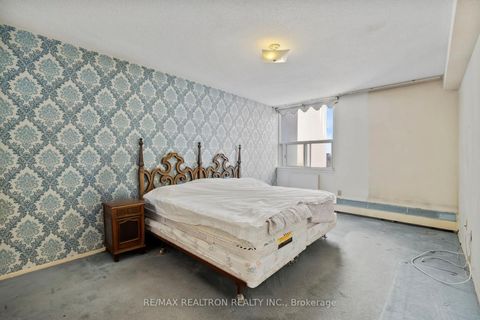 Photo 16 at 909 - 155 Marlee Avenue, Belgravia, Toronto